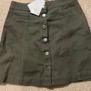 Green H and M button down skirt
